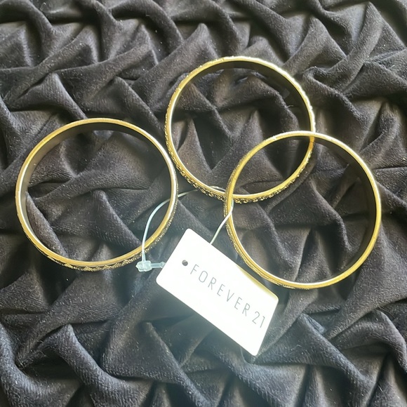 Forever 21 Faux Gold Bangle Bracelet 3pc Set - S/M - Picture 2 of 2